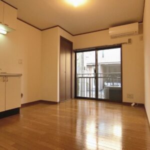 トレンド先端の街「渋谷」を堪能できる左右隣接部屋のない角部屋 小林コーポ101